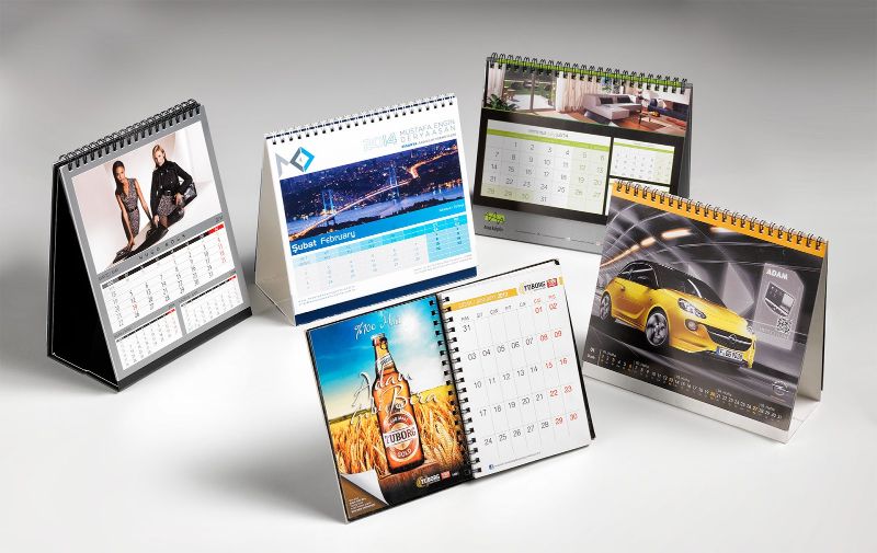 Một vài mẫu lịch để bàn có sẵn thiết kế được nhiều doanh nghiệp lựa chọn
